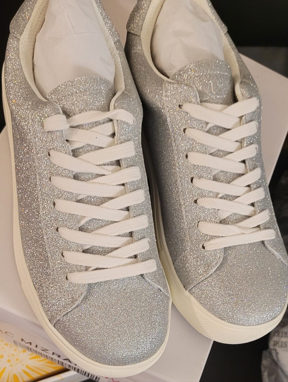 Isaac Mizrahi Silver Glitter Low-Top Sneakers, Size 7M New in Box